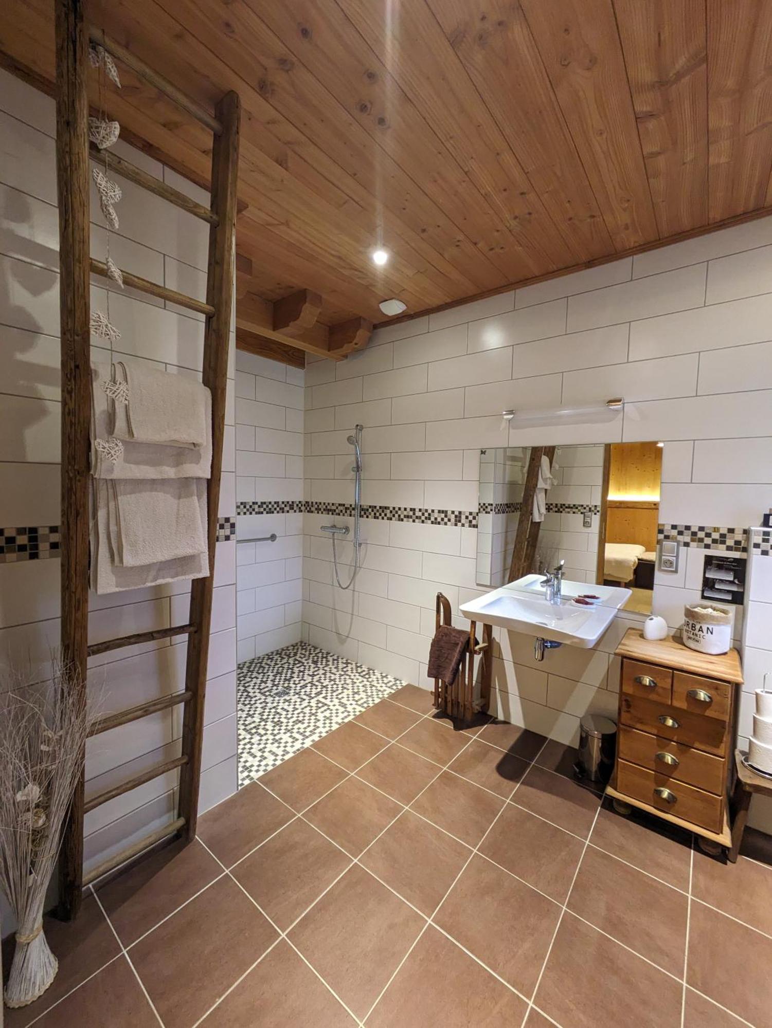 Chantemerle 1741, Chambres D'Hotes A La Montagne Sallanches Ngoại thất bức ảnh